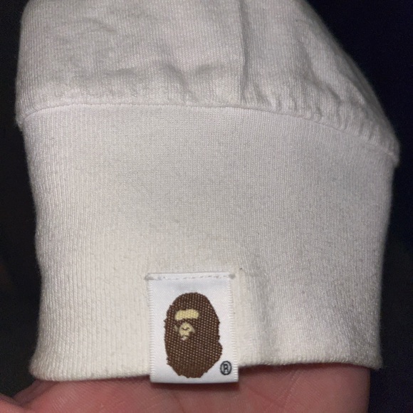 BAPE WGM Shark Relaxed Fit L/S Tee
White - Picture 8 of 8